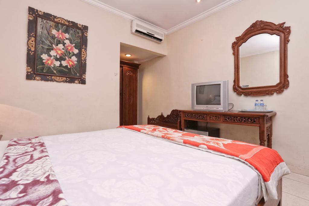 Hotel Reddoorz @ Legian Street Kuta Lombok Zewnętrze zdjęcie