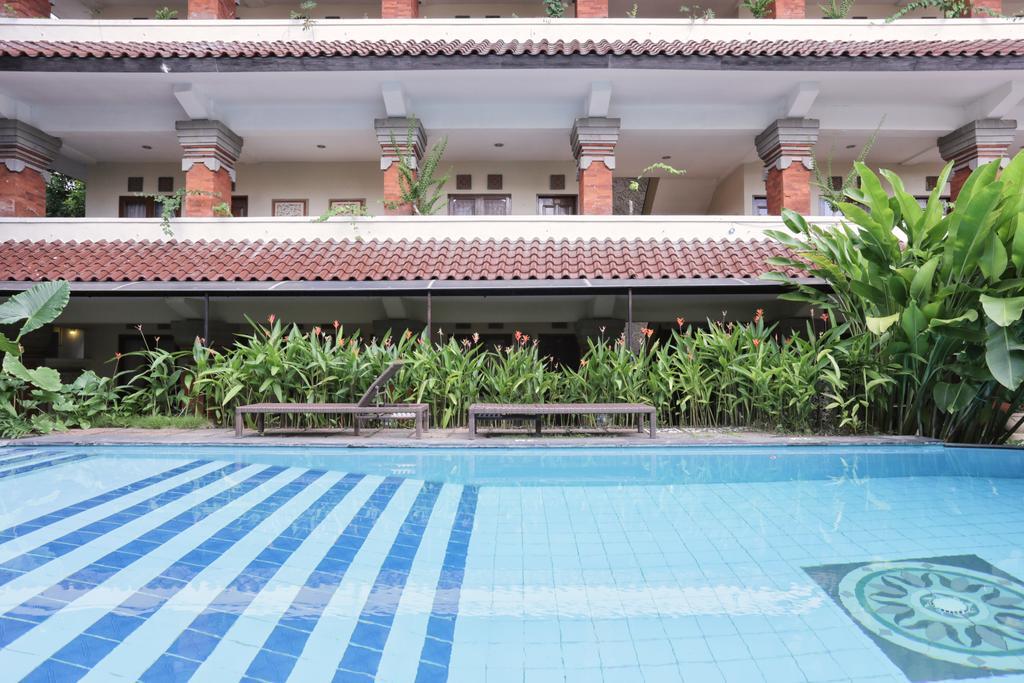 Hotel Reddoorz @ Legian Street Kuta Lombok Zewnętrze zdjęcie